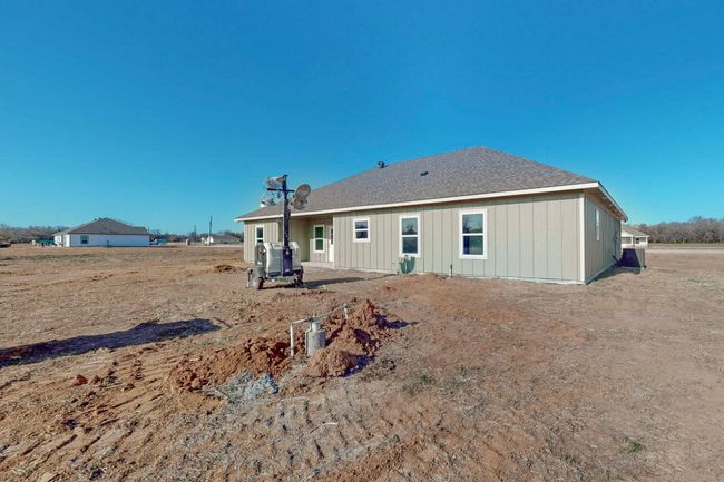 Back of property with roof with shingles | Image 40
