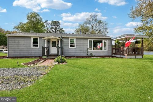 3858 Pine St, WILLIAMSTOWN, NJ, 08094-7475 | Card Image