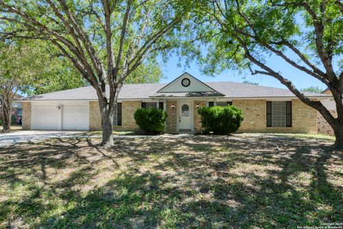 112 Suncliff Dr, Universal City, TX, 78148-3532 | Card Image