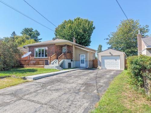 257 Lee Ave, North Bay, ON, P1A2K7 | Card Image