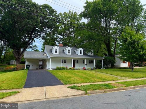 7412 Axton St, SPRINGFIELD, VA, 22151-3204 | Card Image