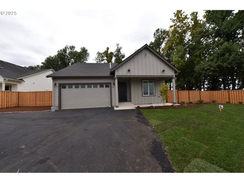 871 Oakleaf Way, Silverton, OR, 97381-2536 | Card Image