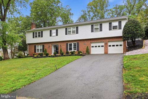 1718 Hollinwood Dr, ALEXANDRIA, VA, 22307-1926 | Card Image