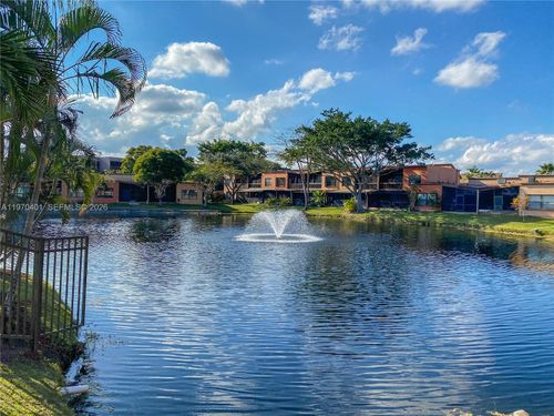 apt-500-956 Mockingbird Ln, Plantation, FL, 33324-3441 | Card Image