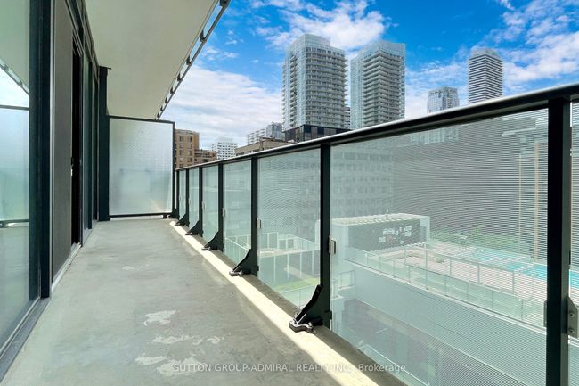 901 - 161 Roehampton Ave, Condo with 2 bedrooms, 1 bathrooms and null parking in Toronto ON | Image 22