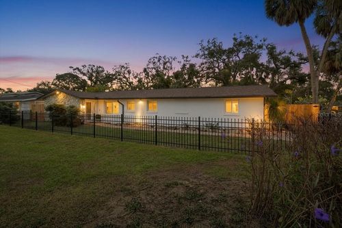 4811 26th Ave W, BRADENTON, FL, 34209-6103 | Card Image