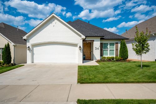 34 Fletcher Ridge Cir, Little Rock, AR, 72223-9075 | Card Image