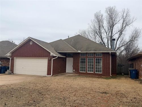 2016 Emerald Brook Ct, Edmond, OK, 73003-4786 | Card Image