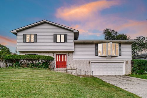 300 Omega Dr, Crown Point, IN, 46307 | Card Image