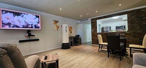 316-2965 Pharr Court, Atlanta, GA, 30305 | Card Image