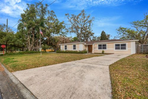 1201 N Palm Dr, Plant City, FL, 33563-1555 | Card Image