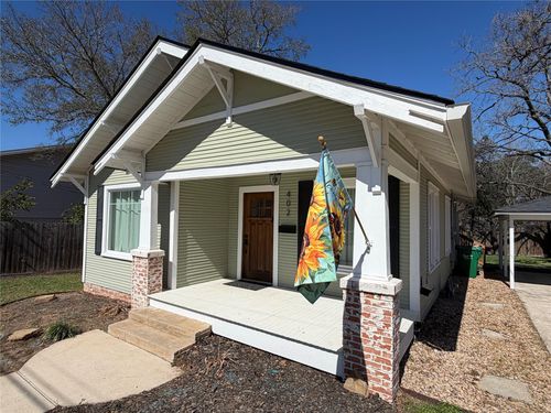 402 W Third St, Brenham, TX, 77833-4109 | Card Image