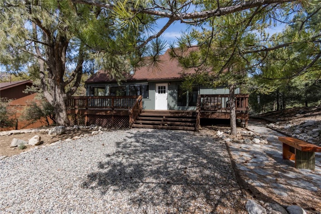 Residential in Pine Mountain Club 5