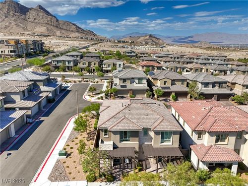 11737 Bearpaw Meadow Ave, Las Vegas, NV, 89138-6288 | Card Image