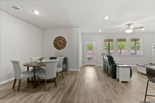 34888 Spring Trails Dr, House other with 4 bedrooms, 2 bathrooms and 2 parking in Walker LA | Image 8