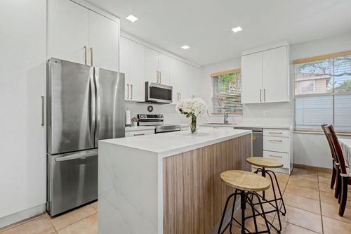 1545-1545 Seagrape Way, Hollywood, FL, 33019-4862 | Card Image