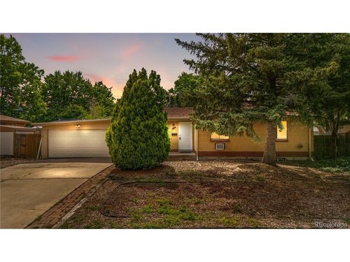 1235 S Benton St, Lakewood, CO, 80232-5926 | Card Image