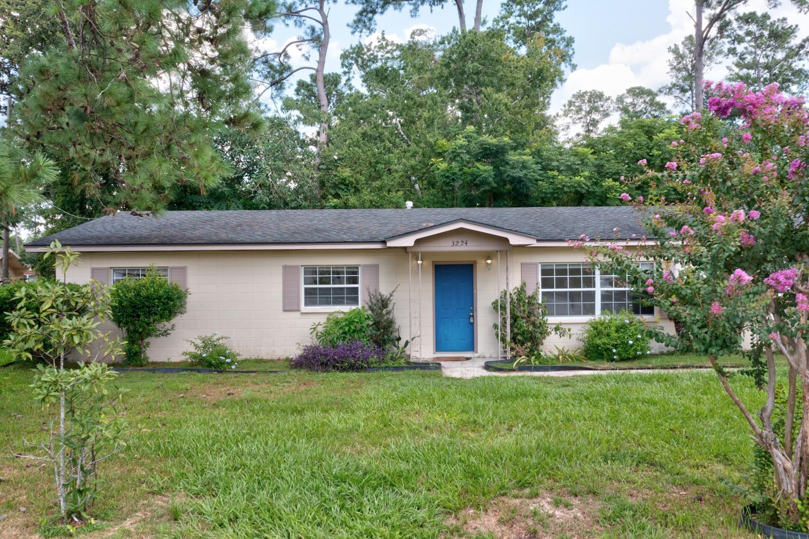 27th Ave, Gainesville, FL 32605