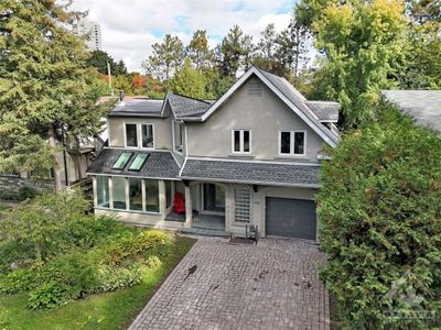 1598 Abbey Rd, House other with 6 bedrooms, 4 bathrooms and 4 parking in Ottawa ON | Image 2