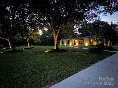 209 Falcon Dr, Concord, NC, 28025-9120 | Card Image