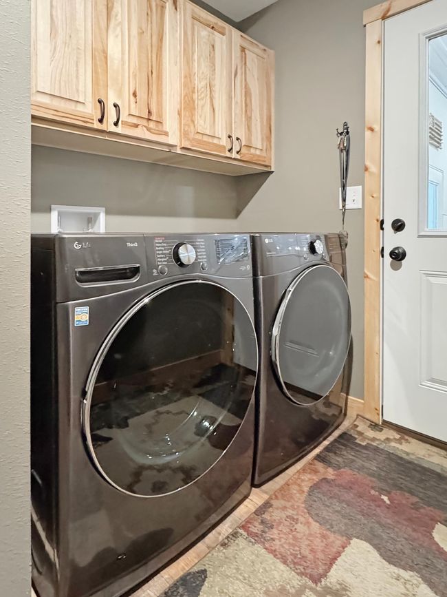 Laundry | Image 32