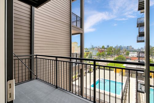 b3-730 Main St, Nashville, TN, 37206-3600 | Card Image