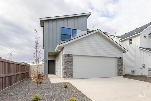 891 N Mirror Creek Way, Meridian, ID, 83642-8092 | Card Image