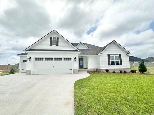 4509 Samuel Way, Hahira, GA, 31632-4415 | Card Image