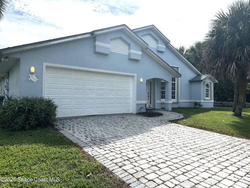1115 Brevard Ave, Cocoa Beach, FL, 32931-2411 | Card Image