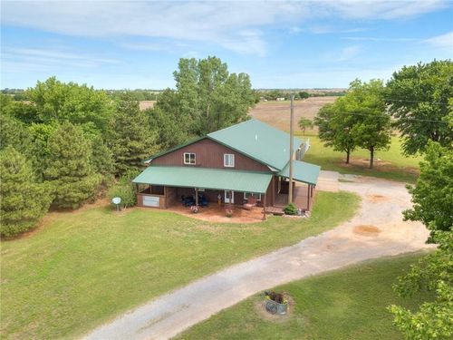 24173 E 990 Rd, Weatherford, OK, 73096-3082 | Card Image