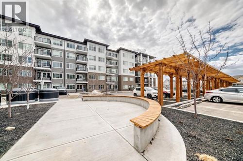 44 Skyview Pky Ne, Calgary, AB, T3N2R8 | Card Image