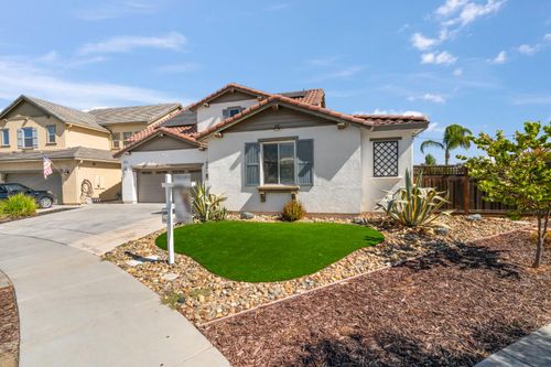 1391 Crystal Dr, Lathrop, CA, 95330-8288 | Card Image