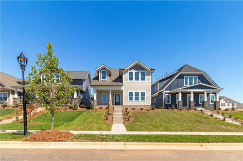 1639 Cross Village Ave, Kernersville, NC, 27284-4245 | Card Image