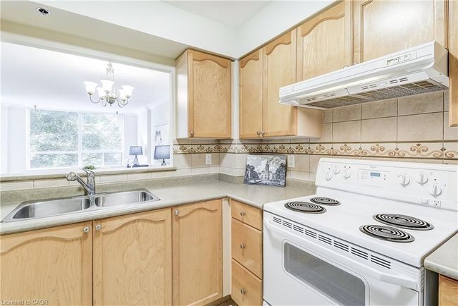 1308 - 100 Burloak Dr, House attached with 1 bedrooms, 1 bathrooms and 1 parking in Burlington ON | Image 12