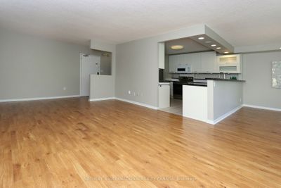 304 - 66 High St E, Condo with 3 bedrooms, 3 bathrooms and 1 parking in Mississauga ON | Image 3