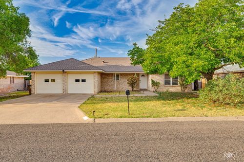 231 Dellwood Dr, San Angelo, TX, 76903-9111 | Card Image