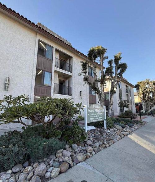 unit-a304-3796 Alabama St, San Diego, CA, 92104-8322 | Card Image