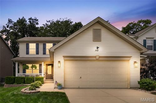 548 Springhurst Pkwy, O Fallon, MO, 63368-7450 | Card Image