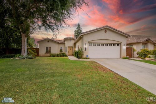 6313 Bellorita Dr, Bakersfield, CA, 93306-9666 | Card Image