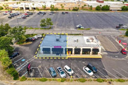 330 Mary Esther Blvd, Mary Esther, FL, 32569-1694 | Card Image