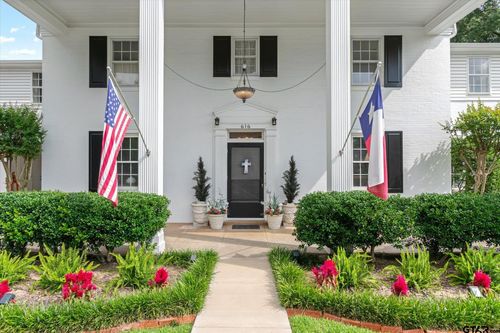 616 El Paso St, Jacksonville, TX, 75766-2535 | Card Image