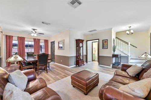 14219 Oak Chase Dr, Houston, TX, 77062-2034 | Card Image