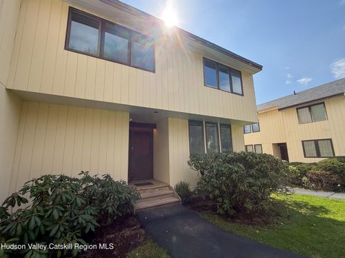 unit-5-9-130 Pines Dr, Denver, NY, 12421-7715 | Card Image