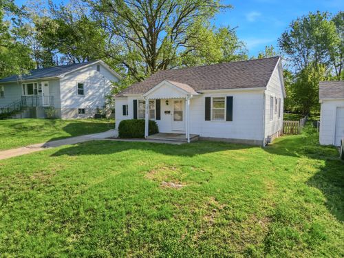 1212 3rd St, BOONVILLE, MO, 65233-1734 | Card Image