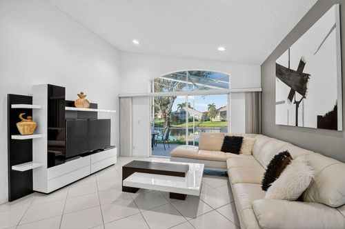 9607 Cherry Blossom Ter, Boynton Beach, FL, 33437-5443 | Card Image