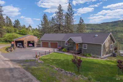 643 Adams Road, House other with 2 bedrooms, 3 bathrooms and 3 parking in Orofino ID | Image 1