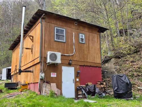 319 River S Road, Putney, VT, 05346 | Card Image