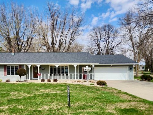 260 Park Ave, Edgerton, MN, 56128-2713 | Card Image