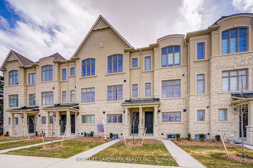 4285 Major Mackenzie Dr E, Markham, ON, L6C3L5 | Card Image