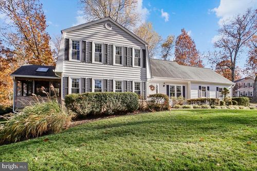 3105 Miller Heights Rd, OAKTON, VA, 22124-1917 | Card Image